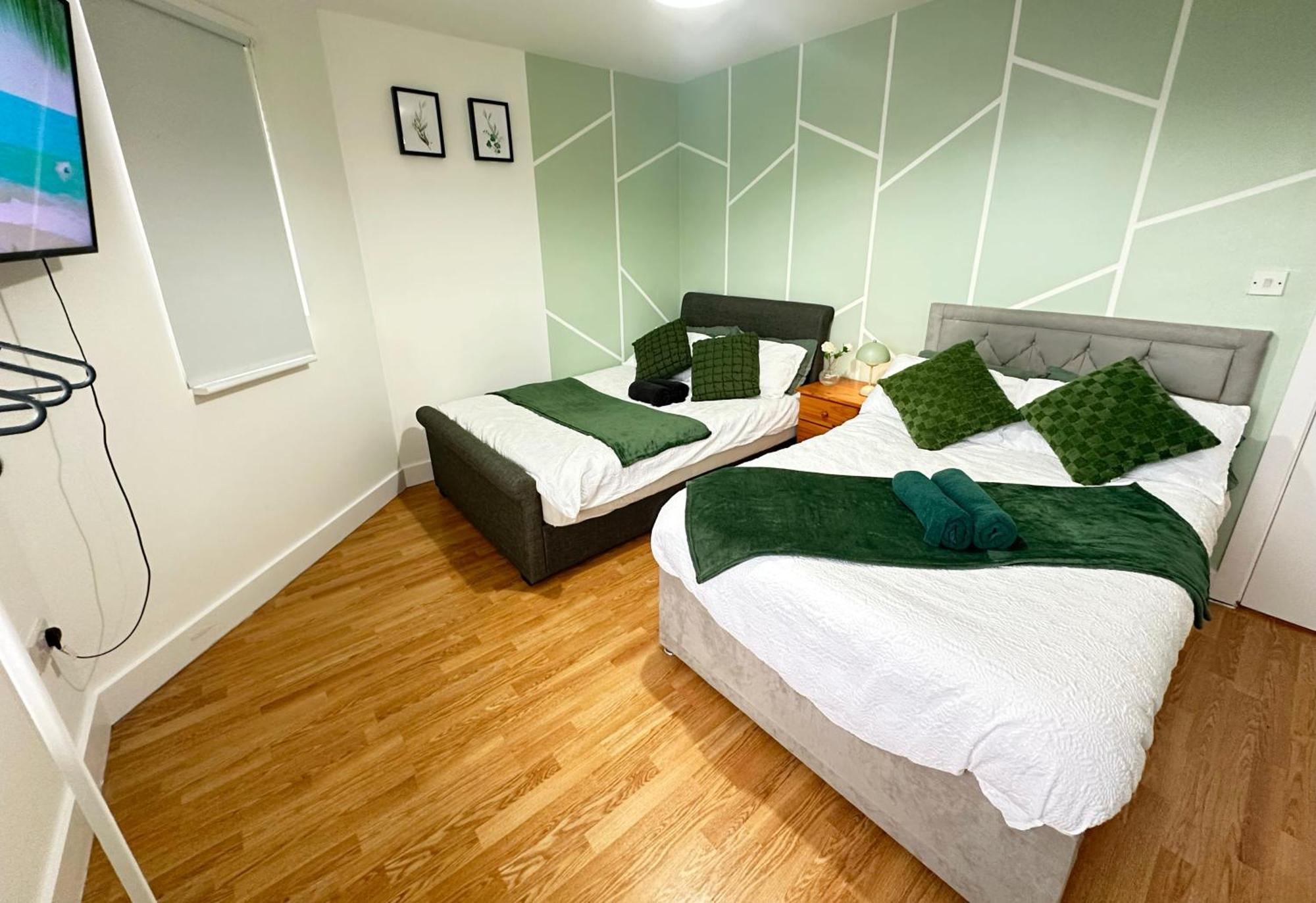 Acacia Wembley Stadium Apartments, By Edens Apartament Londra